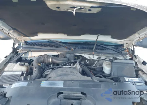 2003 Chevrolet Silverado 1500 из США, поврежденный, VIN 1GCEC14X33Z148170